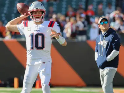 Bengals 10, Patriots 7 (2nd): Maye shakes off pick-6 with TD