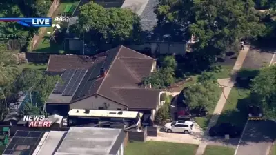 Crews put out house fire in Plantation; NB SW 75th Ave. closed at Peters Road