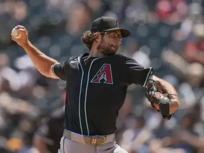 Red Sox reportedly sending scouts to check out two Diamondbacks starting pitchers