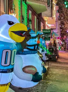 SEPTA strike averted; A ‘nice’ holiday play; Pa. legislators get raise | Morning Roundup