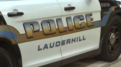 Man hospitalized, subject in custody after shooting in Lauderhill