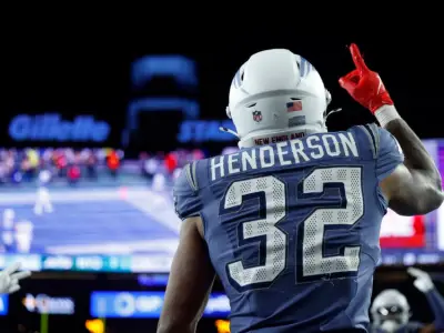 TreVeyon Henderson is breaking through as a top weapon for Drake Maye, Patriots