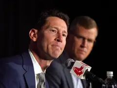 In a wide-open playoff race, the Red Sox again fail to seal the deal at trade deadline
