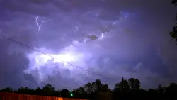 Severe thunderstorm warning issued for part of Chicago area, with more in store