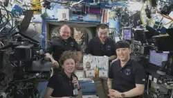 NASA astronauts celebrate Thanksgiving with Russian cranberry sauce