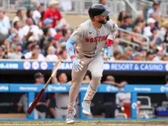 Story’s homer and Giolito’s strong outing lift Red Sox over Twins 8-5