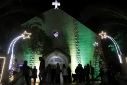 Israel hits a Gaza church, killing 3 and wounding a priest who spoke to Pope Francis